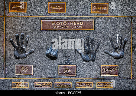 Los Angeles, Stati Uniti d'America - 22 Luglio 2017: Handprints di Motörhead alla roccia a piedi. Foto Stock