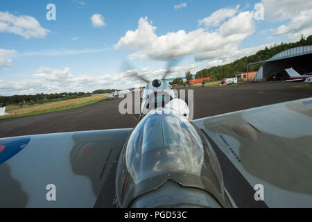 Cumbernauld, Scotland, Regno Unito. 25 ago 2018. Speciale voli Spitfire a Cumbernauld Airport, Cumbernauld, Scotland, Regno Unito - 25 agosto 2018 Credit: Colin Fisher/Alamy Live News Foto Stock