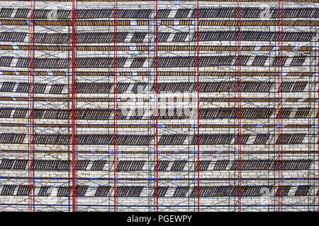 Abstract composizione geometrica dello sfondo. Ponteggio su edificio, strutture metalliche Foto Stock