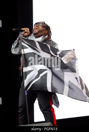 Skindred si esibir sul palco principale il giorno due al Reading Festival il 25 agosto 2018 Foto Stock