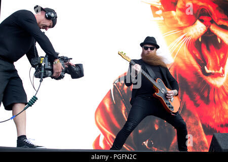 Skindred si esibir sul palco principale il giorno due al Reading Festival il 25 agosto 2018 Foto Stock