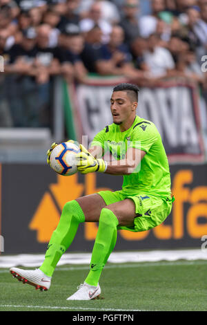 Torino, Italia. 25 Ago, 2018. Thomas Strakosha (Lazio) durante l'italiano 'Serie A' match tra Juventus 2-0 Lazio a Allianz Stadium il 24 agosto 2018 a Torino, Italia. (Foto di Maurizio Borsari/AFLO) Credito: Aflo Co. Ltd./Alamy Live News Foto Stock