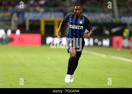 Milano, Italia. 26 Agosto, 2018. Kwadwo Asamoah di FC Internazionale in azione durante la Serie A match tra FC Internazionale e Torino FC. Credito: Marco Canoniero/Alamy Live News Foto Stock