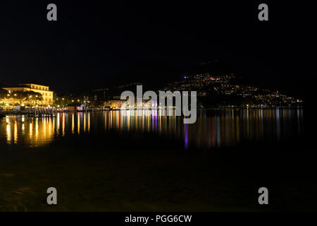 La vita notturna a Lugano, Ticinio, Svizzera Foto Stock