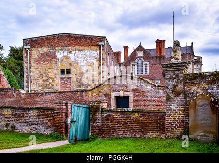 Da un maniero normanno e Burton Agnese Hall. Foto Stock