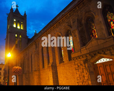Syracuse, New York, Stati Uniti d'America. Agosto 26, 2018. Vista della cattedrale dell Immacolata Concezione a notte nel centro di Siracusa , New York. Essa è stata la progettazione Foto Stock