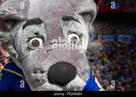 Sabato 25 Agosto 2018 - Il 117stadiazione della Ladbrokes Challenge Cup Rugby League finale allo stadio di Wembley tra Warrington Lupi (filo) Foto Stock