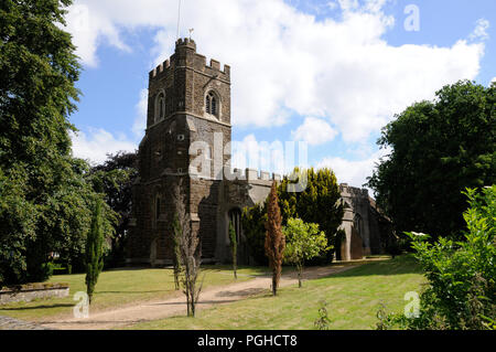 Chiesa di Santa Maria, Harlington, Bedfordshire. St Mary è costruito di pietra Totternhoe. Esso principalmente risale al tardo XIII e inizi del XIV c. Foto Stock