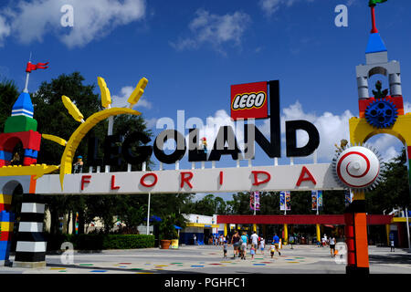 Ingresso al parco divertimenti di Legoland, Winter Haven, Florida Foto Stock