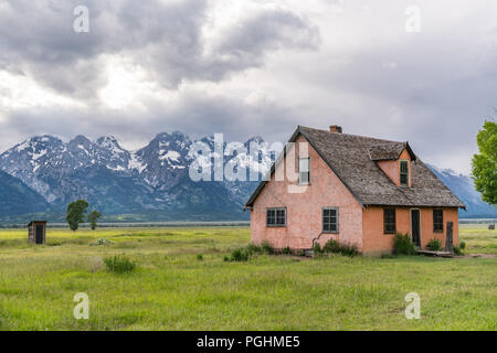 John storico Moulton Homestead lungo la fila di mormoni nel Parco Nazionale di Grand Teton, Jackson, Wyoming Foto Stock