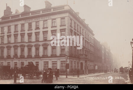 Vintage fotografia del Portland Hotel sull'angolo di Portland Street, Londra Foto Stock