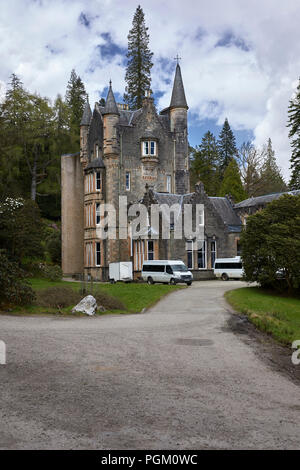 Benmore House casa attuale di Benmore Outdoor Center. Dunoon Foto Stock