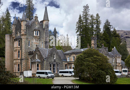 Benmore House casa attuale di Benmore Outdoor Center. Dunoon Foto Stock