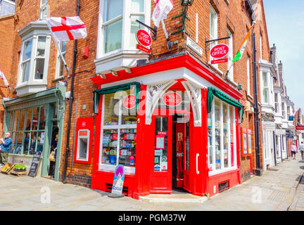 Tradizionale in rosso Post Office, Lincoln Maggio 2018. Foto Stock