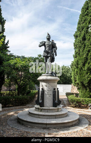 Statua di Garcilaso de la Vega nella città vecchia di Toledo Foto Stock