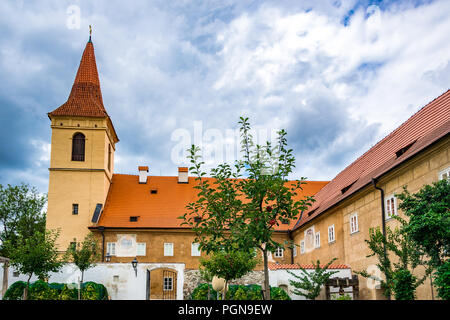 Il monastero minoritica in Český Krumlov nella Repubblica Ceca Foto Stock