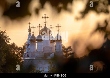 Vista della Chiesa del Salvatore della trasfigurazione su Yar in Ryazan durante il tramonto, Russia Foto Stock