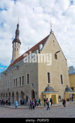 Tallinna Raekoda, municipio, Raekoja plats, la Town Hall Square, Città vecchia, Tallinn, Estonia Foto Stock