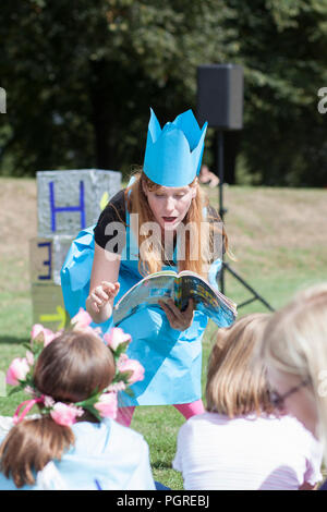 "Completamente prenotato teatro teatro per bambini azienda prestazioni a Greenbelt festival Foto Stock