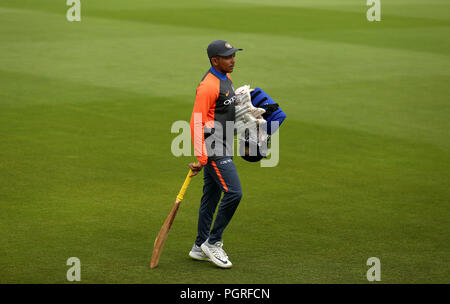 India del Prithvi Shaw durante una sessione di reti presso la ciotola AGEAS, Southampton. Foto Stock