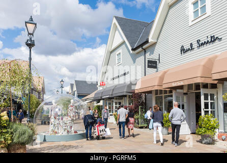 Il Villaggio di Bicester bicester shopping village designer outlet mall bicester oxfordshire England Regno unito Gb europa Foto Stock