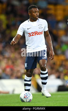 Preston North End di Darnell Fisher durante il cielo di scommessa match del campionato a Carrow Road, Norwich. Foto Stock