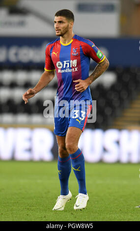 Il palazzo di cristallo's Ryan Inniss durante il Carabao Cup, secondo round in abbinamento al Liberty Stadium, Swansea. Stampa foto di associazione. Picture Data: martedì 28 agosto, 2018. Vedere PA storia SOCCER Swansea. Foto di credito dovrebbe leggere: Simon Galloway/filo PA. Restrizioni: solo uso editoriale nessun uso non autorizzato di audio, video, dati, calendari, club/campionato loghi o 'live' servizi. Online in corrispondenza uso limitato a 120 immagini, nessun video emulazione. Nessun uso in scommesse, giochi o un singolo giocatore/club/league pubblicazioni. Foto Stock