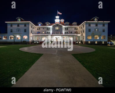 La storica Stanley Hotel in Estes Park, Colorado. L'Hotel è stato osservato per essere fonte di ispirazione per Stephen King's romanzo The Shining Foto Stock