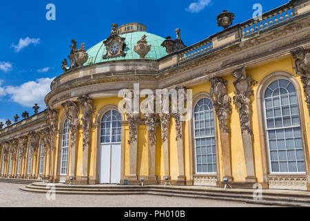 Palazzo (1747), Georg Wenzeslaus von Knobelsdorff, Sanssouci, Potsdam, Brandeburgo, Germania Foto Stock