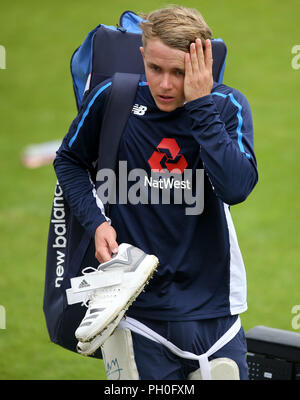 L'Inghilterra del Sam Curran durante la sessione di reti presso la ciotola AGEAS, Southampton. Foto Stock