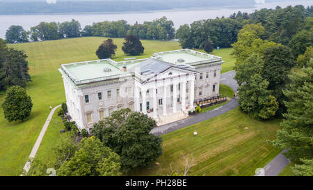 Mulini Mansion, Staatsburgh sito storico dello Stato, Hyde Park, New York, Stati Uniti d'America Foto Stock