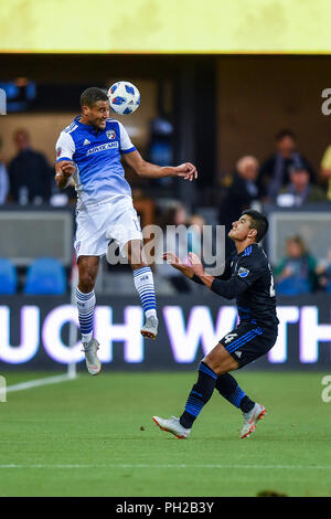 Agosto 29, 2018: FC Dallas avanti Tesho Akindele (13) testine a sfera durante il match di MLS tra FC Dallas e San Jose terremoti a Avaya Stadium di San Jose, California. Chris Brown/CSM Foto Stock