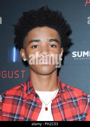 Los Angeles, CA, Stati Uniti d'America. Il 29 agosto, 2018. Myles Truitt presso gli arrivi per KIN Premiere, ArcLight Hollywood, Los Angeles, CA il 29 agosto 2018. Credito: Elizabeth Goodenough/Everett raccolta/Alamy Live News Foto Stock