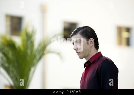 Venezia, Italia. 28 Agosto, 2018. Ospite del Festival Michele Riondino assiste un photocall davanti al settantacinquesimo Venezia Film Vestival al Palazzo del Casinò su agosto 28, 2018 a Venezia, Italia. | Verwendung weltweit Credito: dpa/Alamy Live News Foto Stock