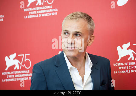 Venezia, Italia. Il 29 agosto, 2018. Christoph Waltz durante la giuria photocall al settantacinquesimo Venice International Film Festival presso il Palazzo del Casinò su agosto 29, 2018 a Venezia, Italia. | Verwendung weltweit Credito: dpa/Alamy Live News Foto Stock