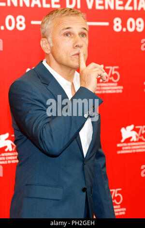 Venezia, Italia. Il 29 agosto, 2018. Christoph Waltz assiste la giuria photocall durante il 75° Festival del Cinema di Venezia il 29 agosto 2018 a Venezia, Italia. Credito: Giovanni Rasimus/Media punzone ***Francia, Svezia, Norvegia, Denark, Finlandia, Stati Uniti d'America, Repubblica Ceca, Sud America solo***/Alamy Live News Foto Stock