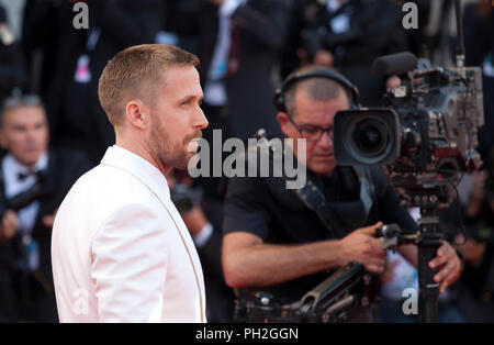 Venezia, Italia. Il 29 agosto 2018. Ryan Gosling al primo uomo Premiere, Cerimonia di apertura e Lifetime Achievement Award a Vanessa Redgrave al settantacinquesimo Festival del Cinema di Venezia, Sala Grande mercoledì 29 agosto 2018, Venezia Lido, Italia. Foto Stock