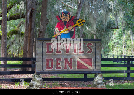 Devil's Den entrata SEGNO, Williston, Florida Foto Stock