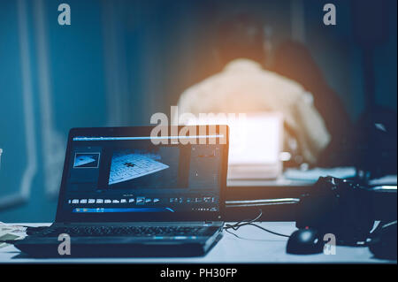 Il lavoro in ufficio e la tolleranza di lavoro Foto Stock