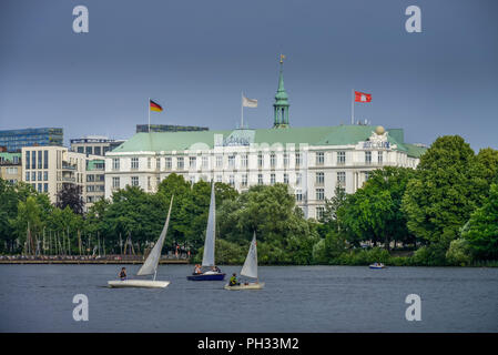 Aussenalster, Hotel Atlantic Kempinski, An der Alster Amburgo, Deutschland Foto Stock