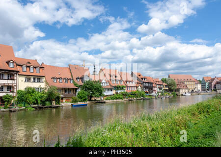 BAMBERG, Germania - 19 giugno: case di pescatori dal XIX secolo in Klein-Venedig (Piccola Venezia) a Bamberg in Germania il 19 giugno 2018. Foto Stock