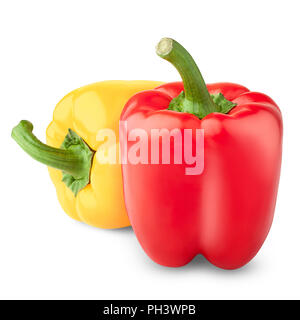 Due colorato il peperone rosso, giallo e paprica, percorso di clipping, isolato su sfondo bianco, tutta la profondità di campo Foto Stock