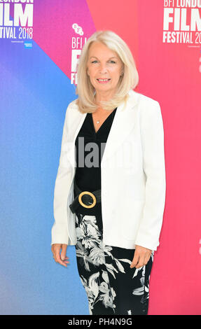 Amanda Nevill arriva alla sessantaduesima BFI London Film Festival di lancio del programma a Cineworld Leicester Square, Londra. Foto Stock