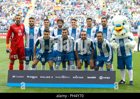 26 agosto 2018, RCDE Stadium, Cornella El Prat, Spagna; La Liga calcio, RCD Espanyol rispetto a Valencia CF; RCD Espanyol team line up Foto Stock