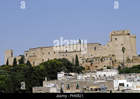 Castello Svevo, castello, cityscape, Oria, Italia Foto Stock