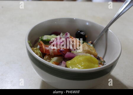 Insalata in una ciotola Foto Stock