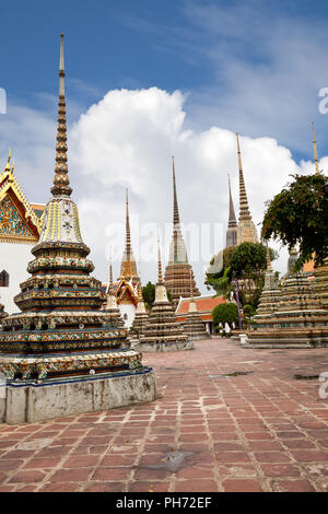 Pagode in Wat Pho Foto Stock