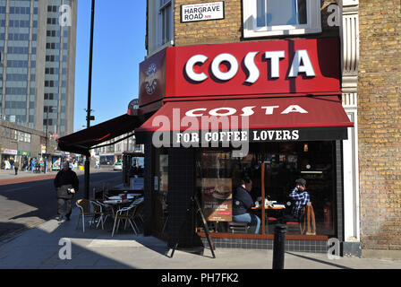 Londra, Grossbritannien. 19 Feb, 2013. Cafe della Costa Coffee Shop a Londra, Regno Unito, aggiunto il 19.02.2013. Credito: Andreas Gebert/dpa | in tutto il mondo di utilizzo/dpa/Alamy Live News Foto Stock