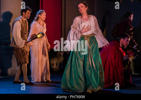 Firenze, Italia. Firenze, Italia. Il 29 agosto 2018. Serata di Apertura con il Mozart del Don Giovanni - dit: Guy Bell/Alamy Live News Credito: Guy Bell/Alamy Live News Foto Stock