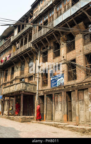 Kathmandu, Nepal - Aprile 13, 2016: lo stile di vita e di ambiente di vita a Kathmandu, Nepal. - Kathmandu è la capitale e la più grande città di Ne Foto Stock